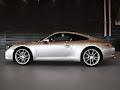 2012 Porsche 911 Carrera Coupe w/6-speed manual transmiss
