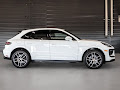 2022 Porsche Macan