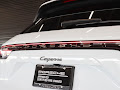 2023 Porsche Cayenne Platinum Edition E-Hybrid