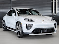 2025 Porsche Macan Electric 4S