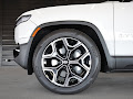 2025 Rivian R1T Adventure