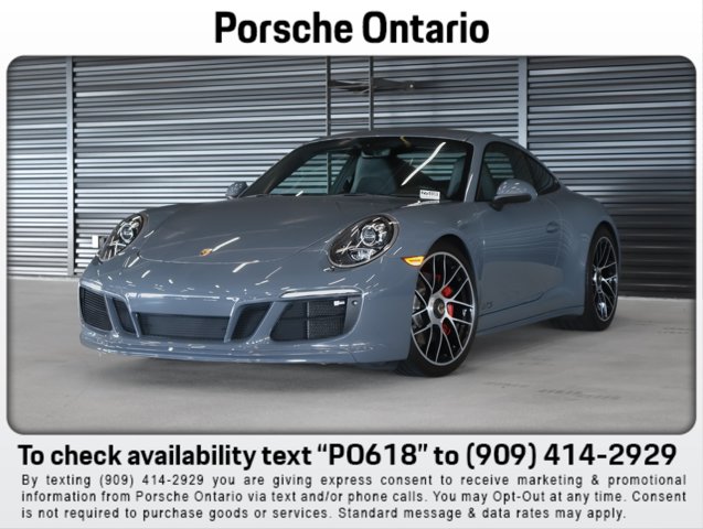 2017 Porsche 911 Carrera GTS Coupe