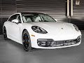 2023 Porsche Panamera 4